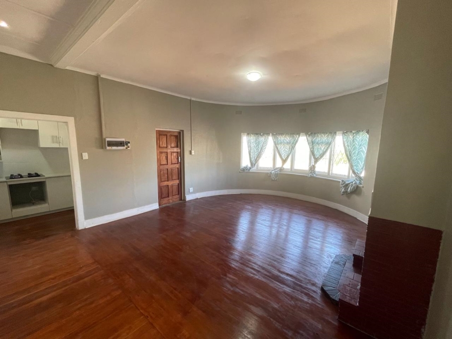 4 Bedroom Property for Sale in Berea Eastern Cape